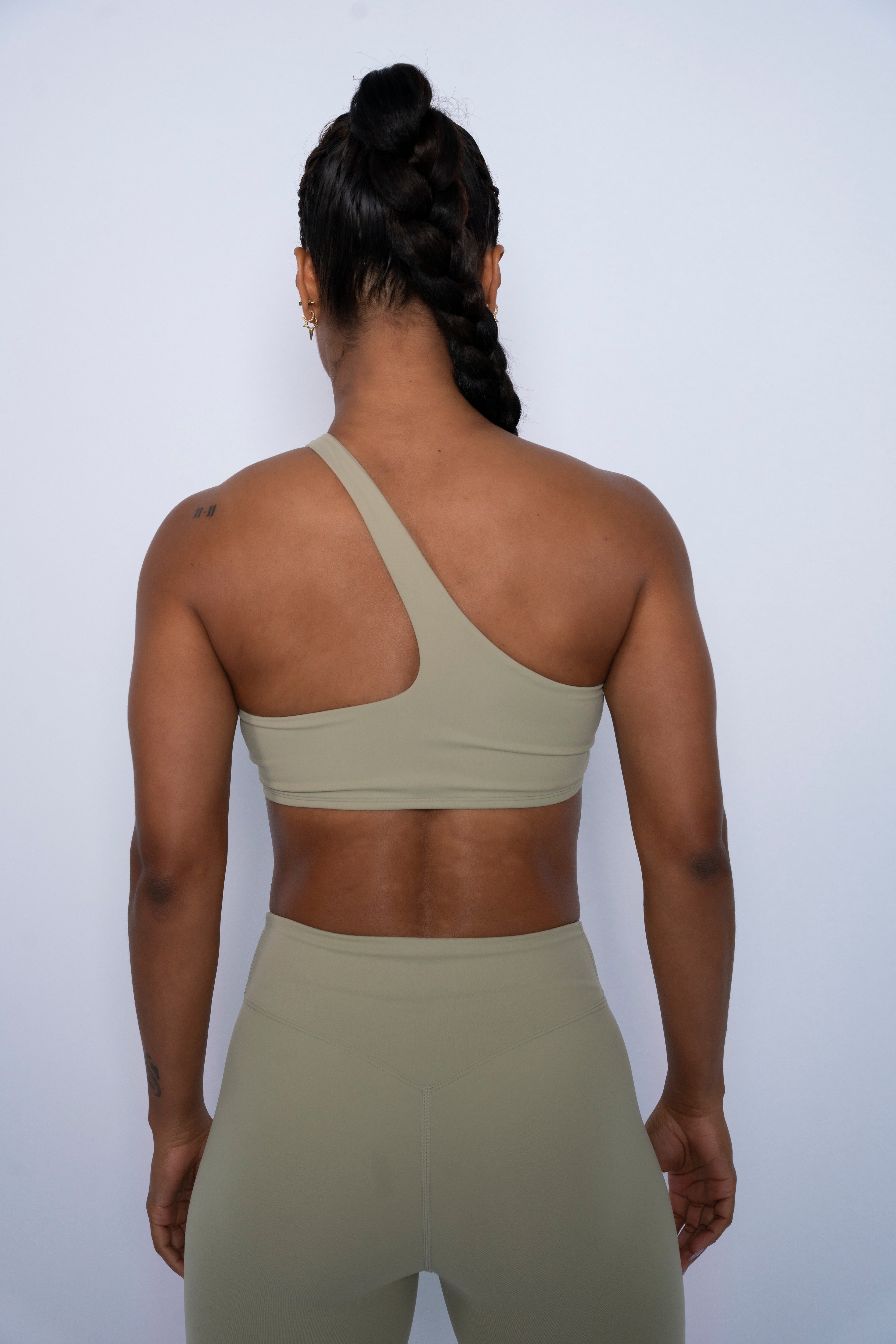 Top Basic Sportwear Summer solo hombro